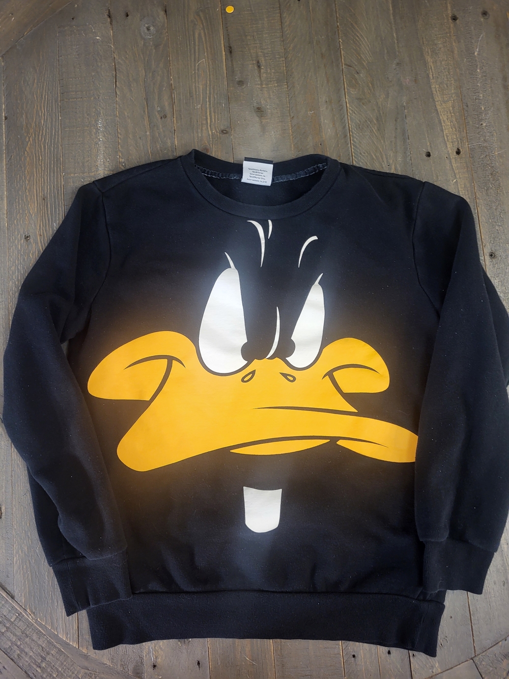 Forever 21 Warner Bros Black Crewneck Sweater Daffy Duck Graphic